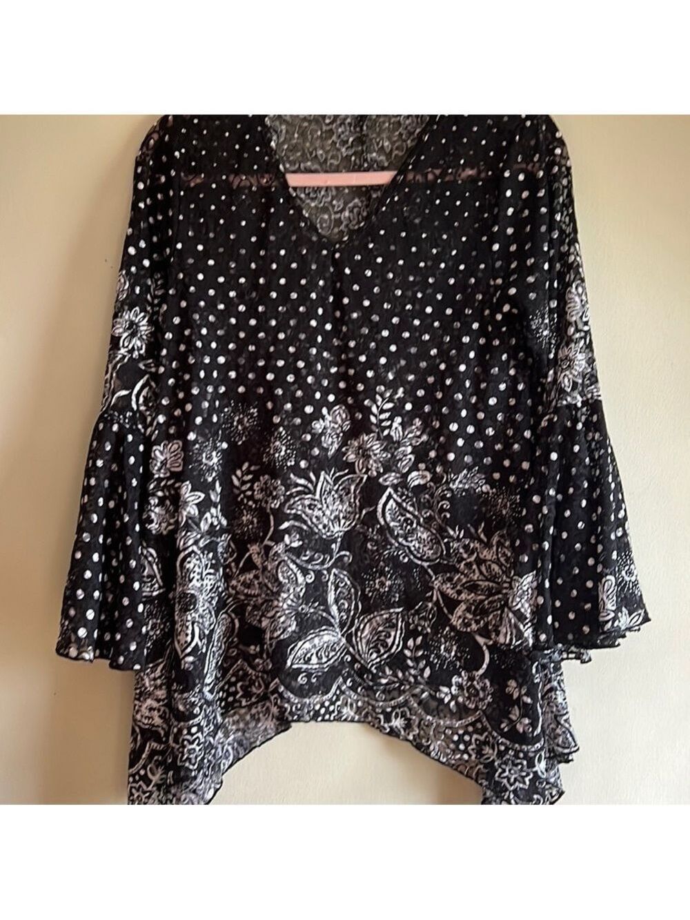Dor Lacy Overtop Large Black White